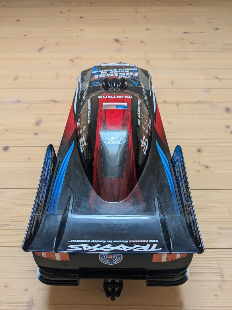 TRAXXAS Funny Car トラクサス　ファニーカー