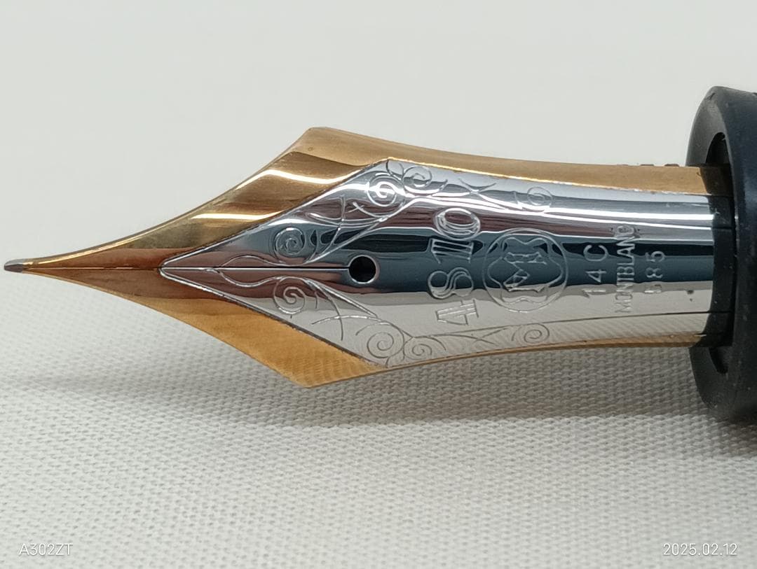 モンブラン マイスターシュテュック 149 14C/EF 中白 ★未使用・美品