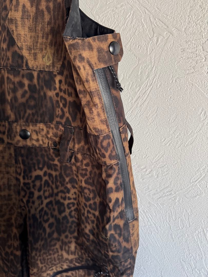 ボルコムスノーボードウェア 上下セットGORE-TEX