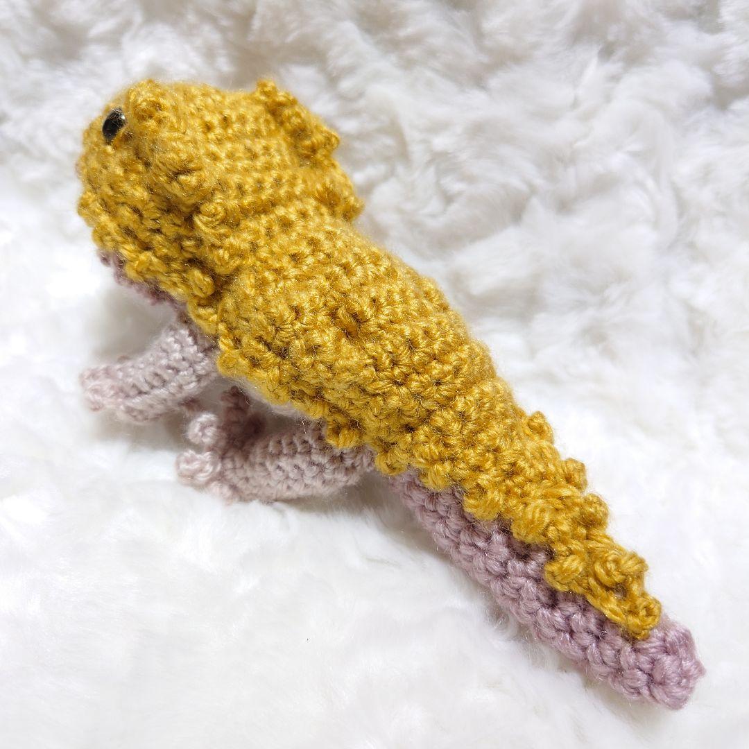 フトアゴヒゲトカゲ　あみぐるみ