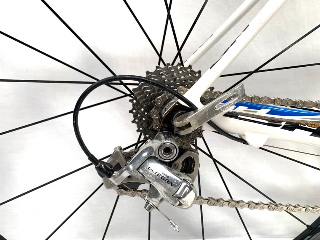 【即乘】送料無料 BHフルカーポン ロードバイクRC1 超軽量8.1キロ 20速