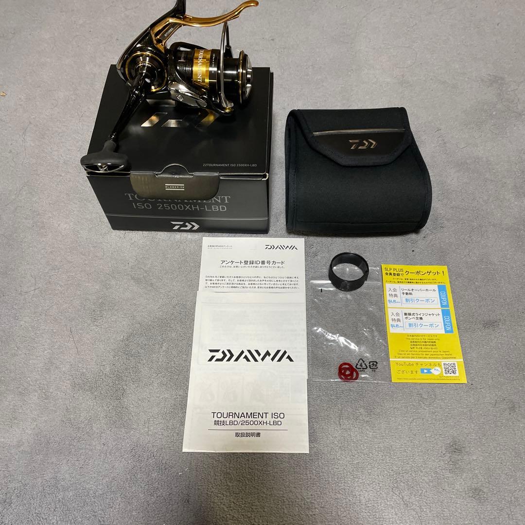 リール Daiwa 22TOURNAMENT ISO 2500XH-LBD