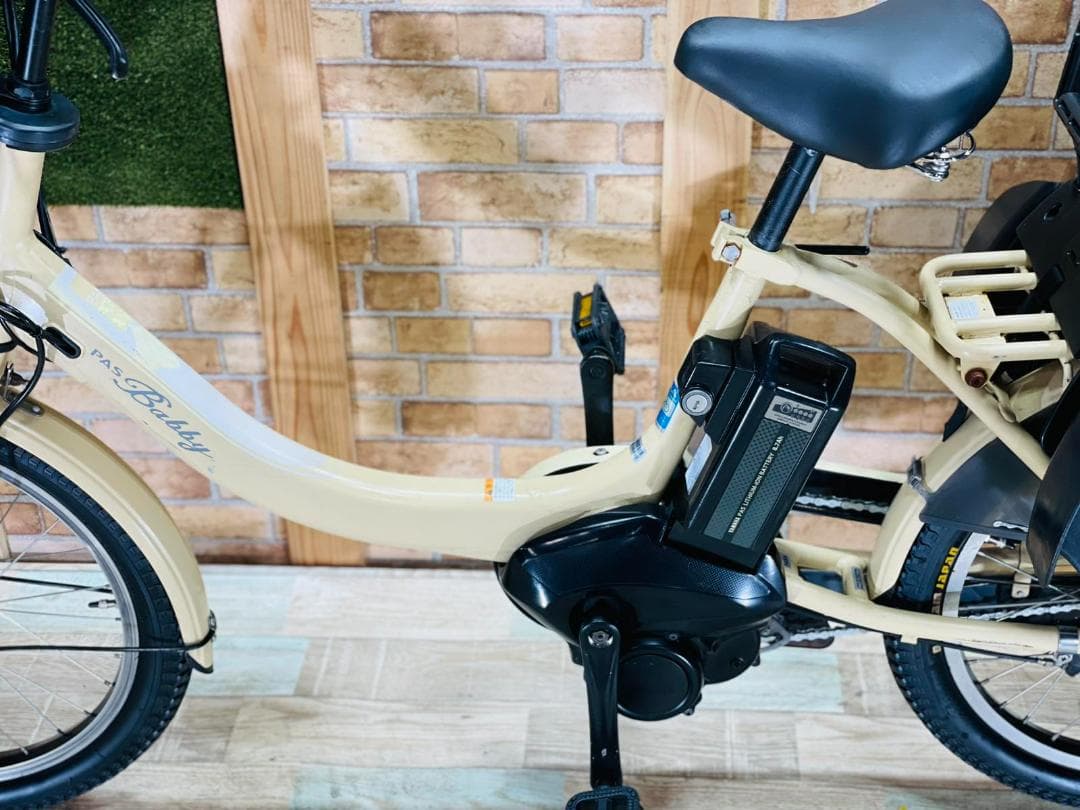 破格　ヤマハ　バビー　クリーム系　子供乗せ電動アシスト自転車 H1454