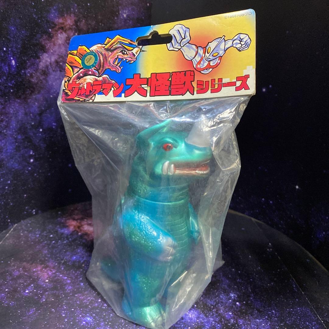 ネロンガ★US TOYS(ユーエストイズ)★シャンプーボトルタイプ★青メタリック