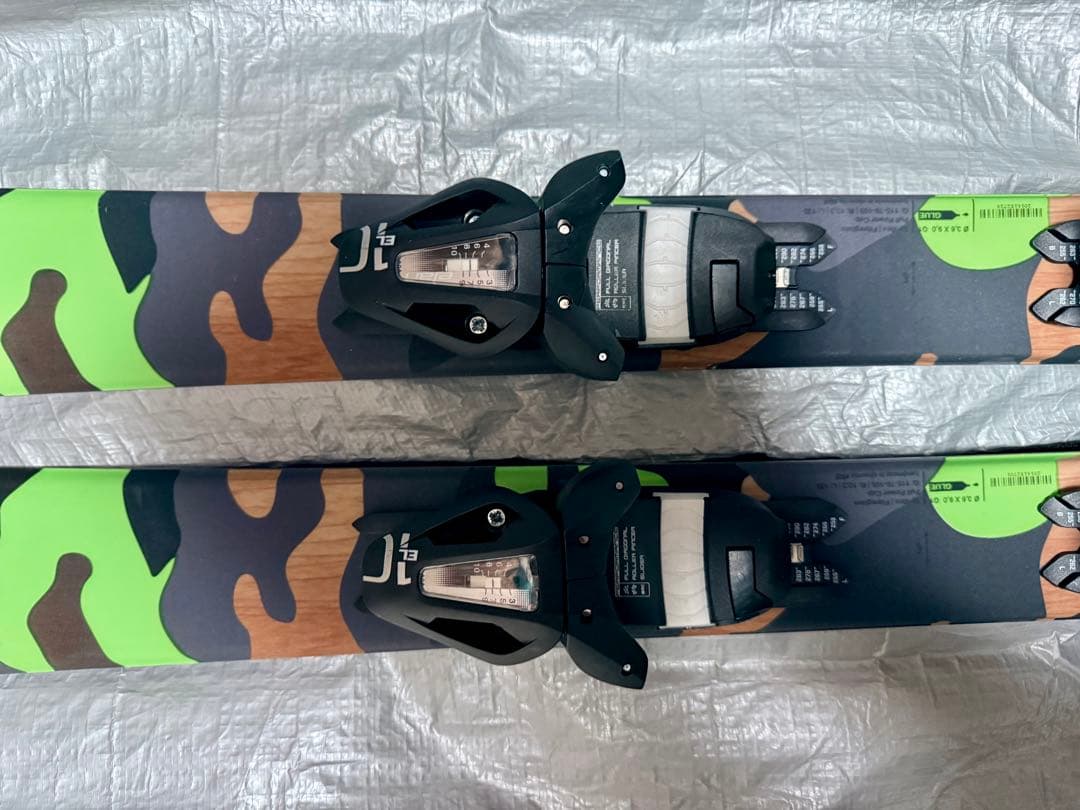 スキー ELAN FREELINE 135