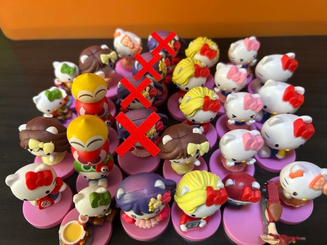 ハローキティ コラボレーションチョコエッグ フィギュア