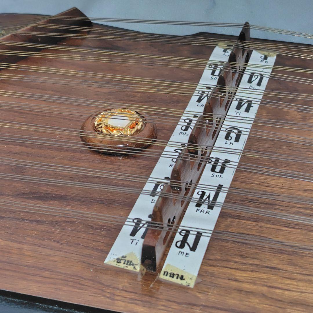 【現状品】 タイ　イラン　打楽器　弦楽器　打弦楽器　民族楽器　キム　サントゥール