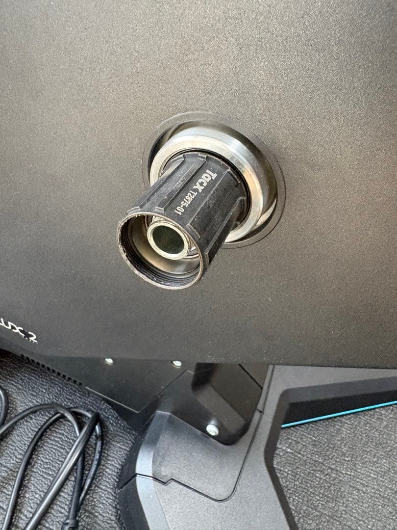 美品・箱/11速スプロケ付 Tacx Flux 2 スマートトレーナー