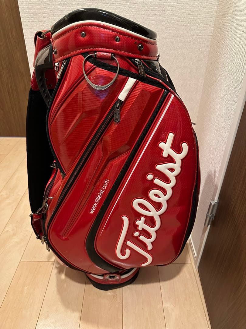 Titleist レッド キャディバッグ