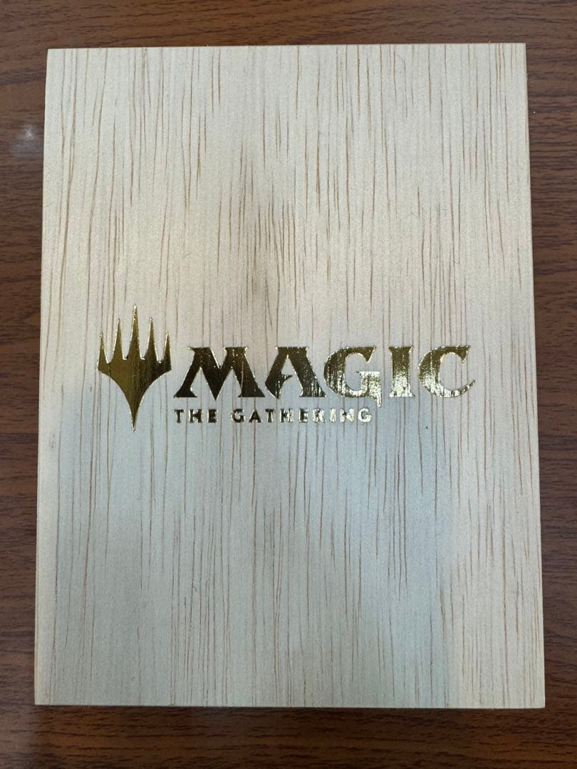 MTG 大戦祭限定　木箱つき ウルザ フルプロテクトスリーブ