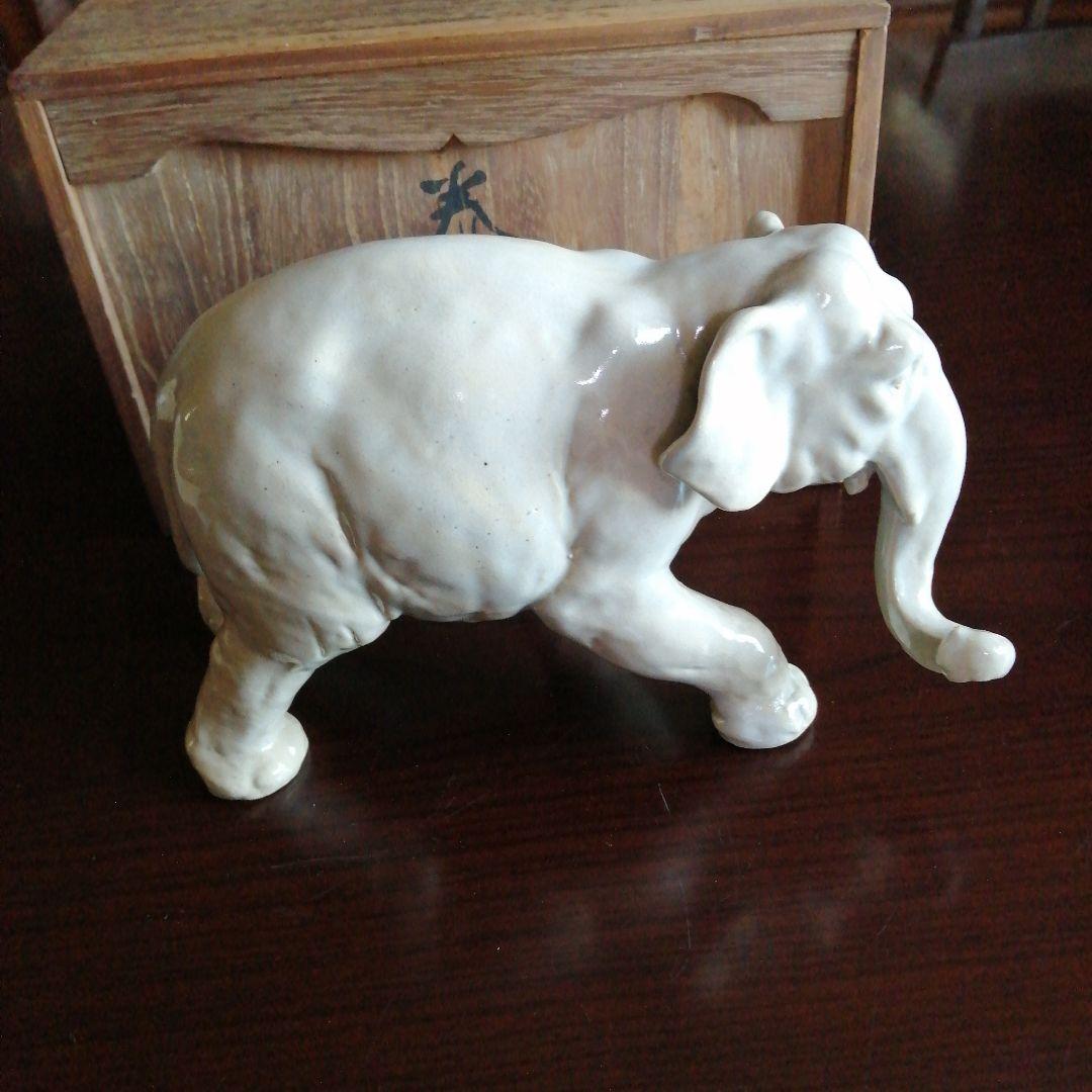 瀬戸焼　日泰寺白磁印度象　20cm　昭和28年