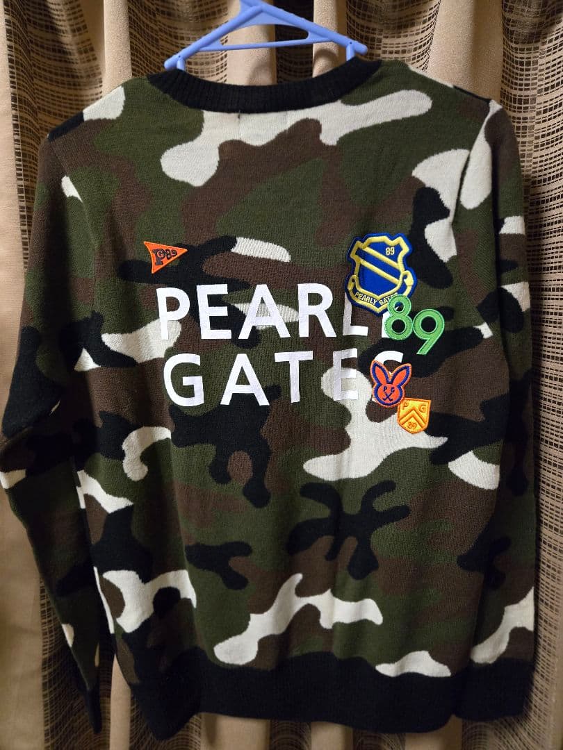 新品！パーリーゲイツ迷彩セーター　4