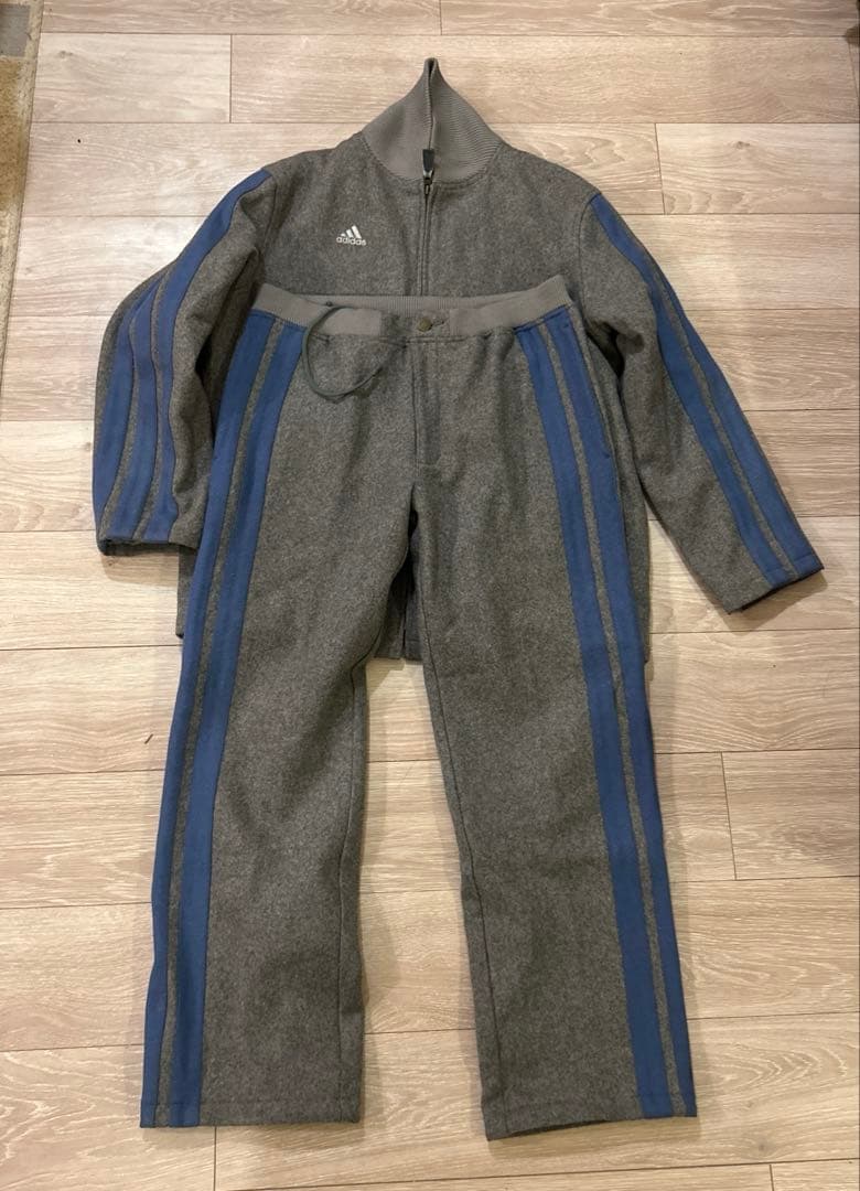 adidas メンズウールセットアップ