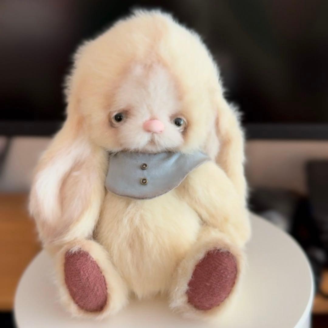 ぬいぐるみ アーティストベア テディベア 海外作家様 気怠うさぎ 兎