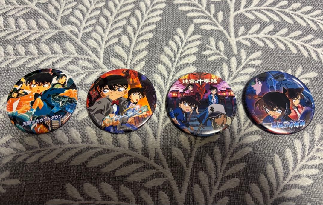 名探偵コナン 劇場版 20周年　缶バッジ 全19種