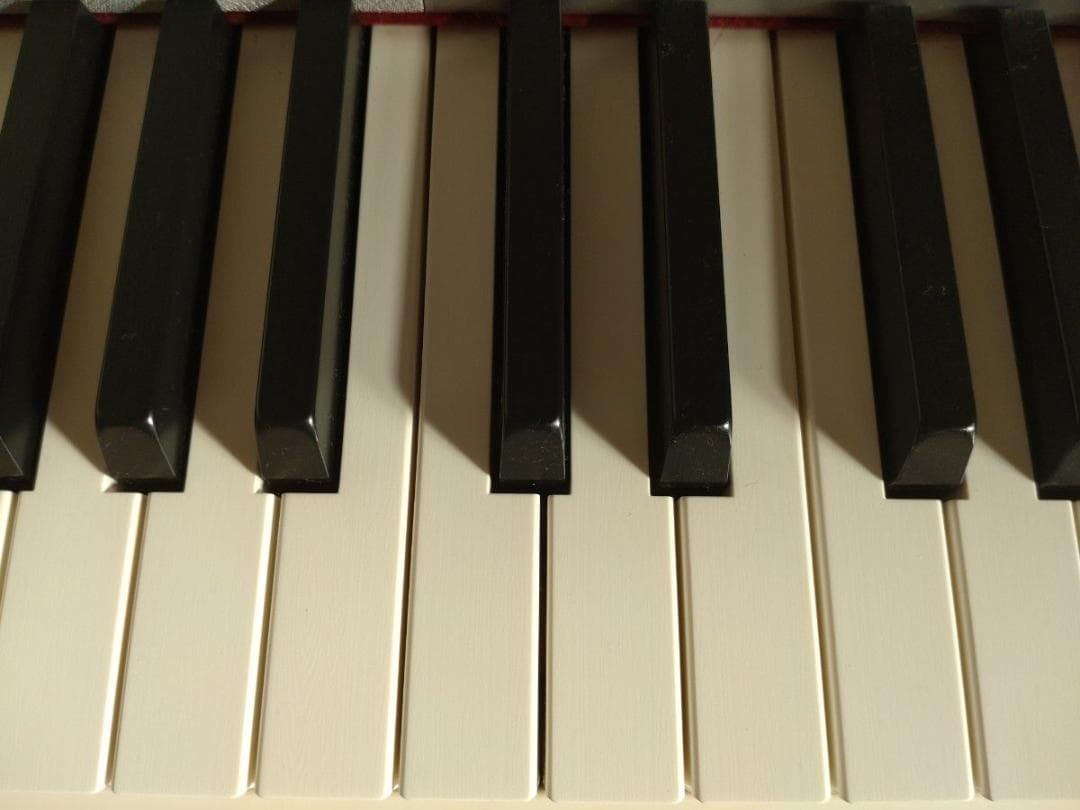 CASIO 電子ピアノ Privia PX-150　シルバー