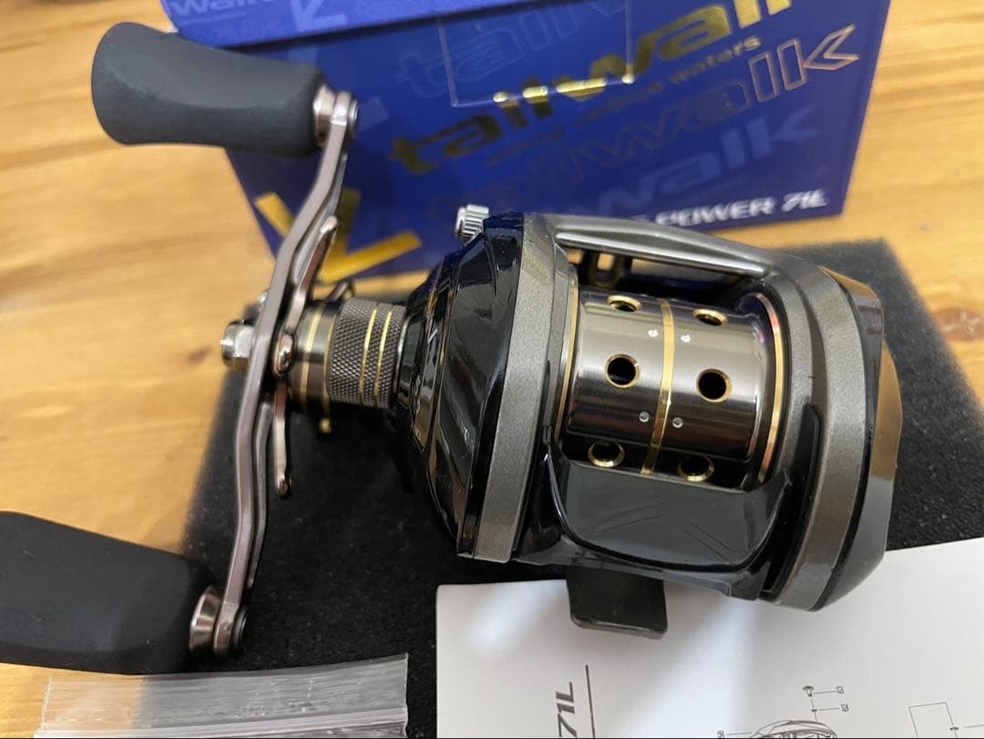 エラン WIDE POWER 71L ベイトリール　テイルウォーク