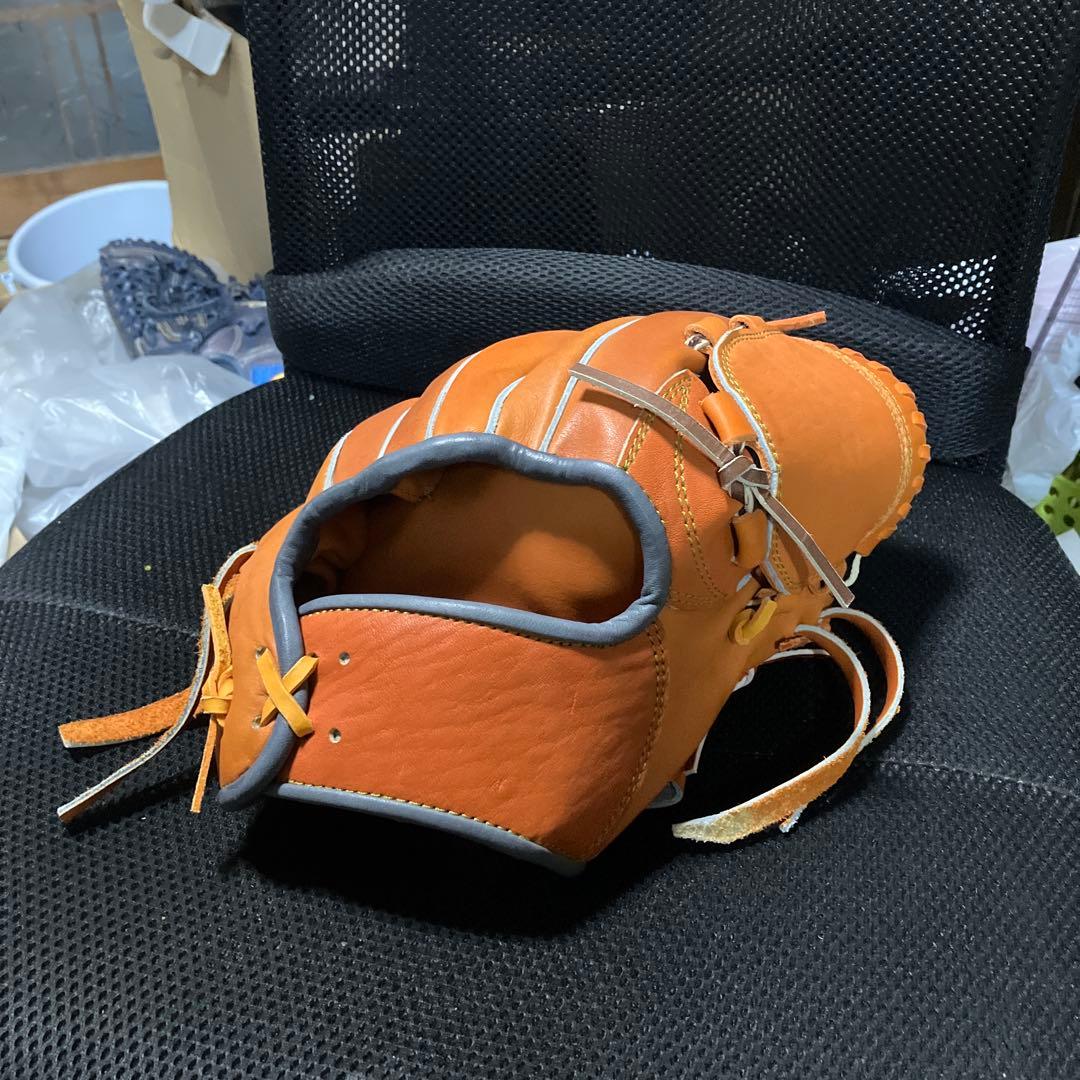 硬式トレーニンググローブ