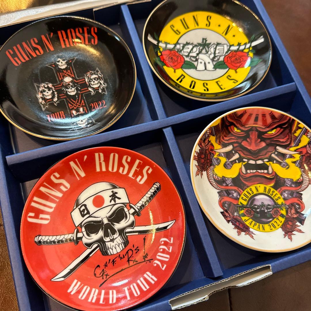 GUNS N' ROSES 九谷焼 日本限定 ガンズ さいたま グッズ