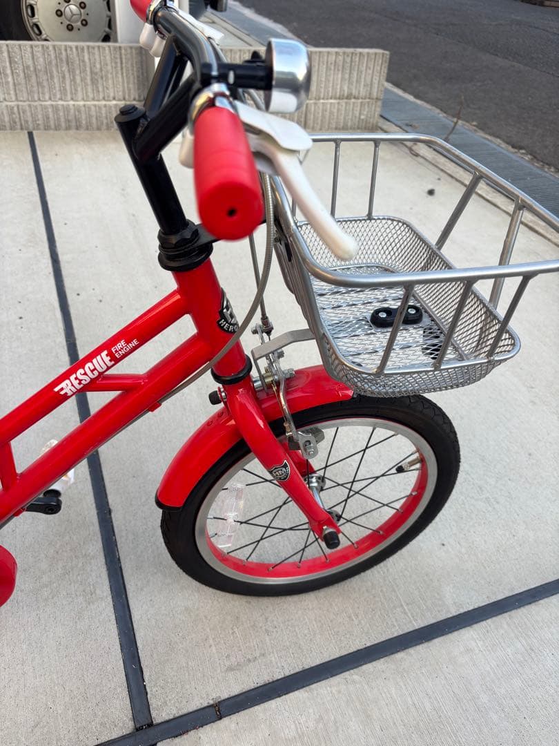 消防車デザイン　自転車 16インチ　美品