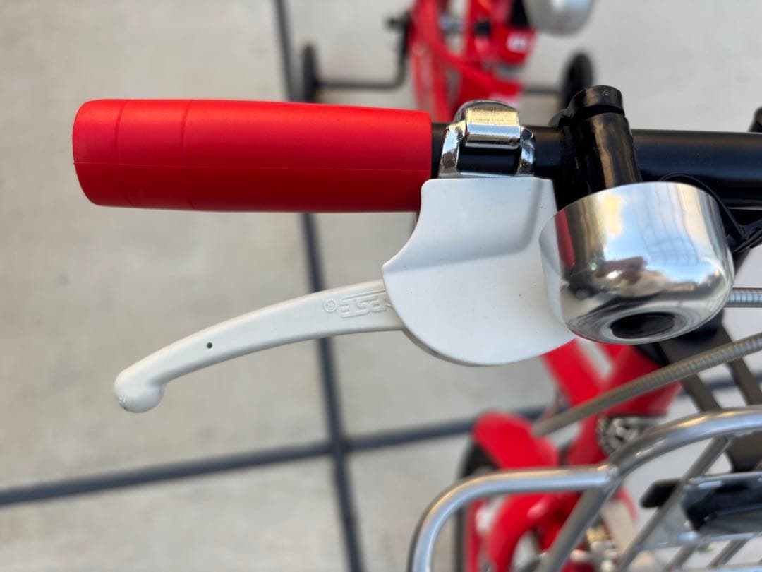 消防車デザイン　自転車 16インチ　美品