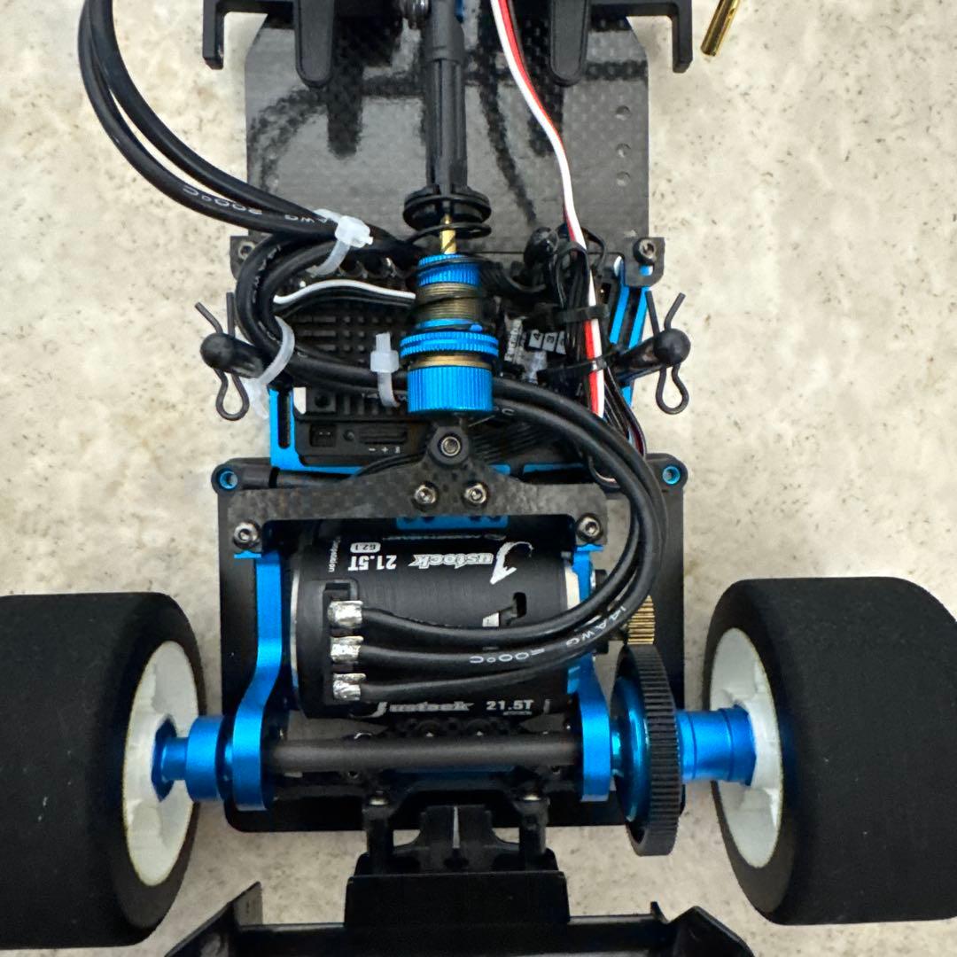 タミヤ TRF104 2WD フォーミュラ シャーシ(組立済みメカ無し)