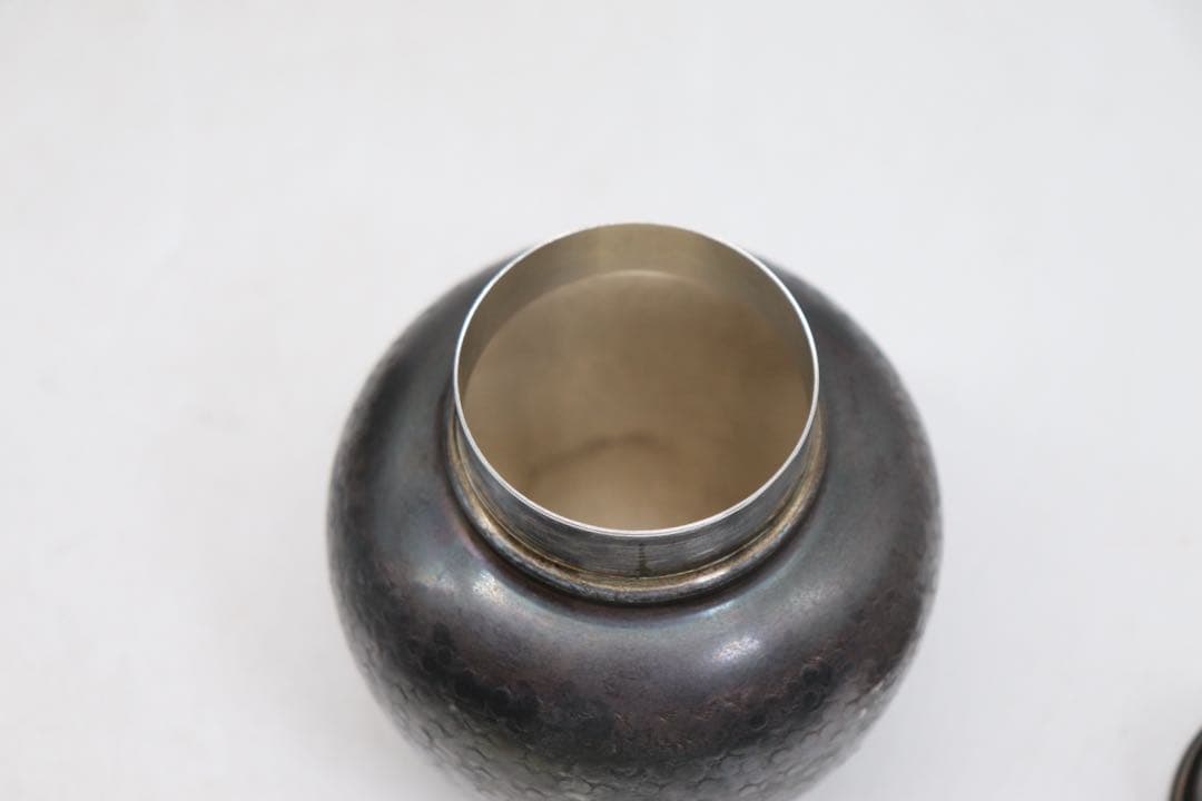 銀川堂製　いぶし銀茶壺　茶道具　木箱入　銀製品　送料込み251002