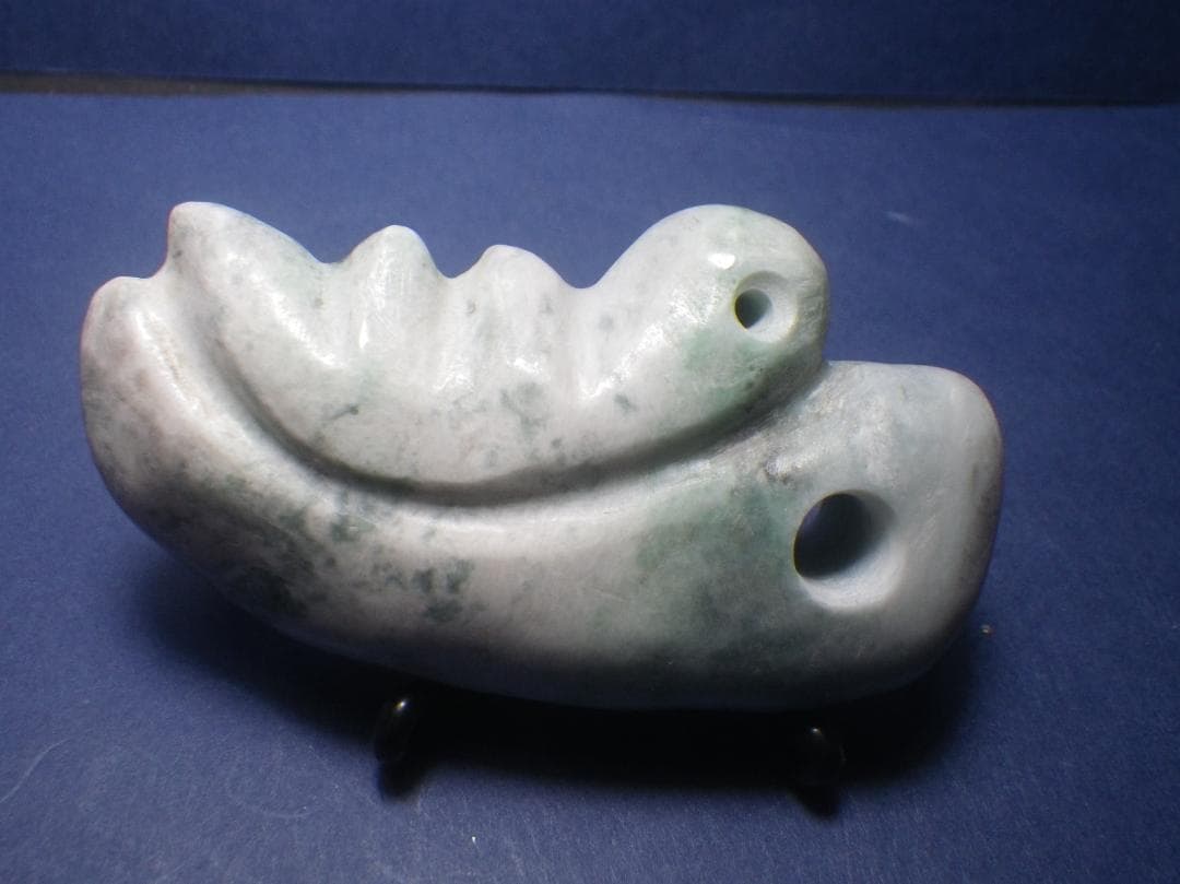 勾玉 翡翠　古代 　２５０６２９－４