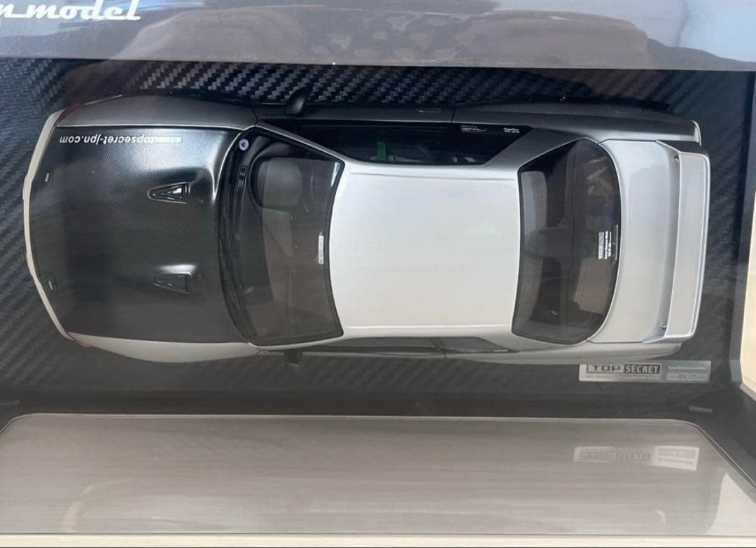 イグニッションモデル 1/18 Topsecret GTR VR32