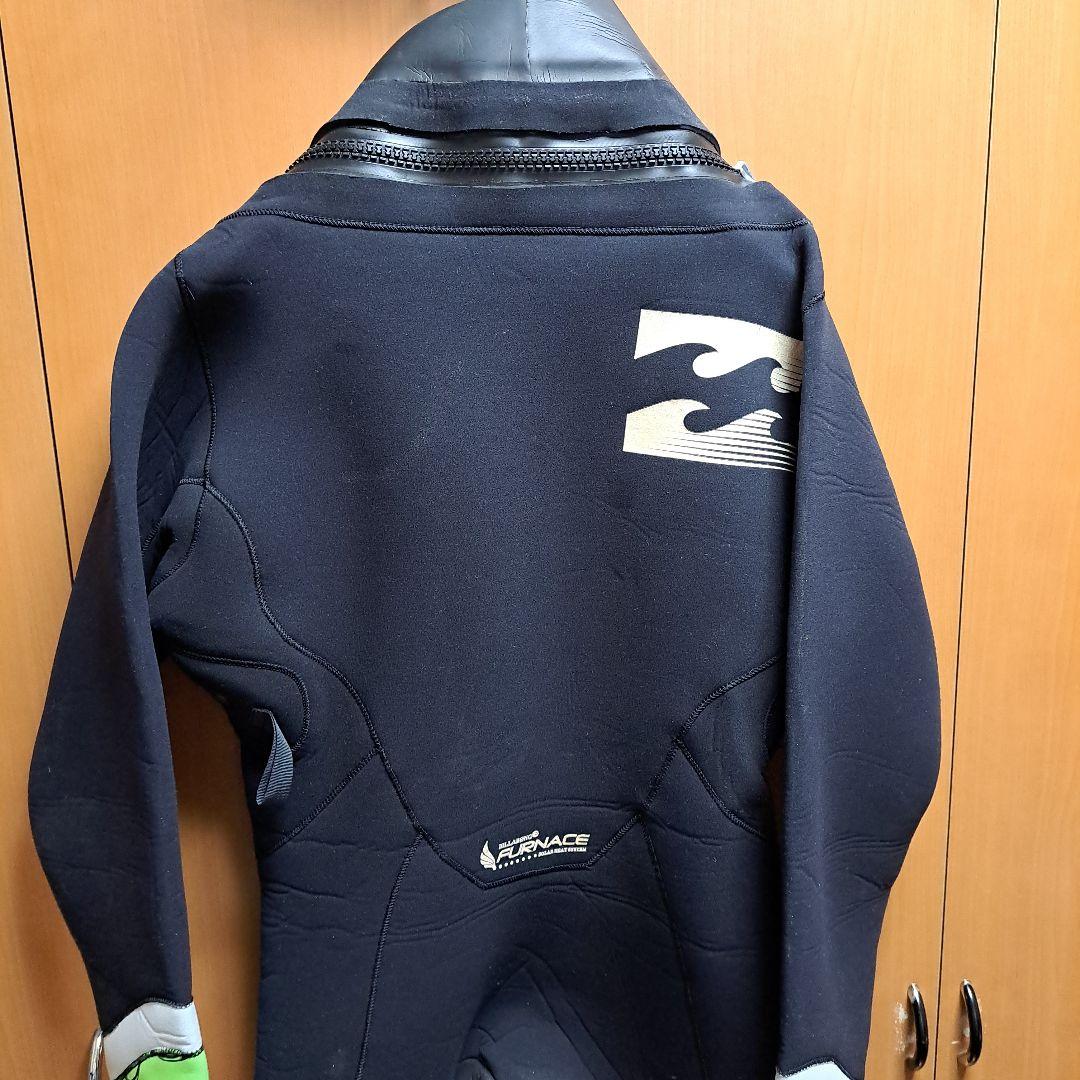 ドライスーツ　Billabong