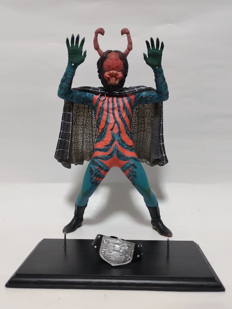 ビリケン商会「蜘蛛男」リアルモデルキットシリーズ完成品