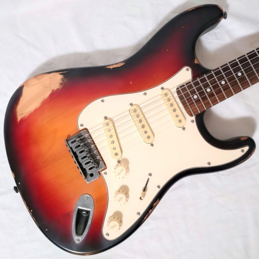 Bacchus　バッカス　BST-50RE　ストラトタイプ　レリック加工