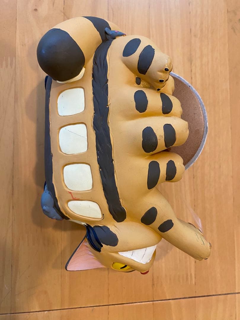 ネコバス　テープカッター台