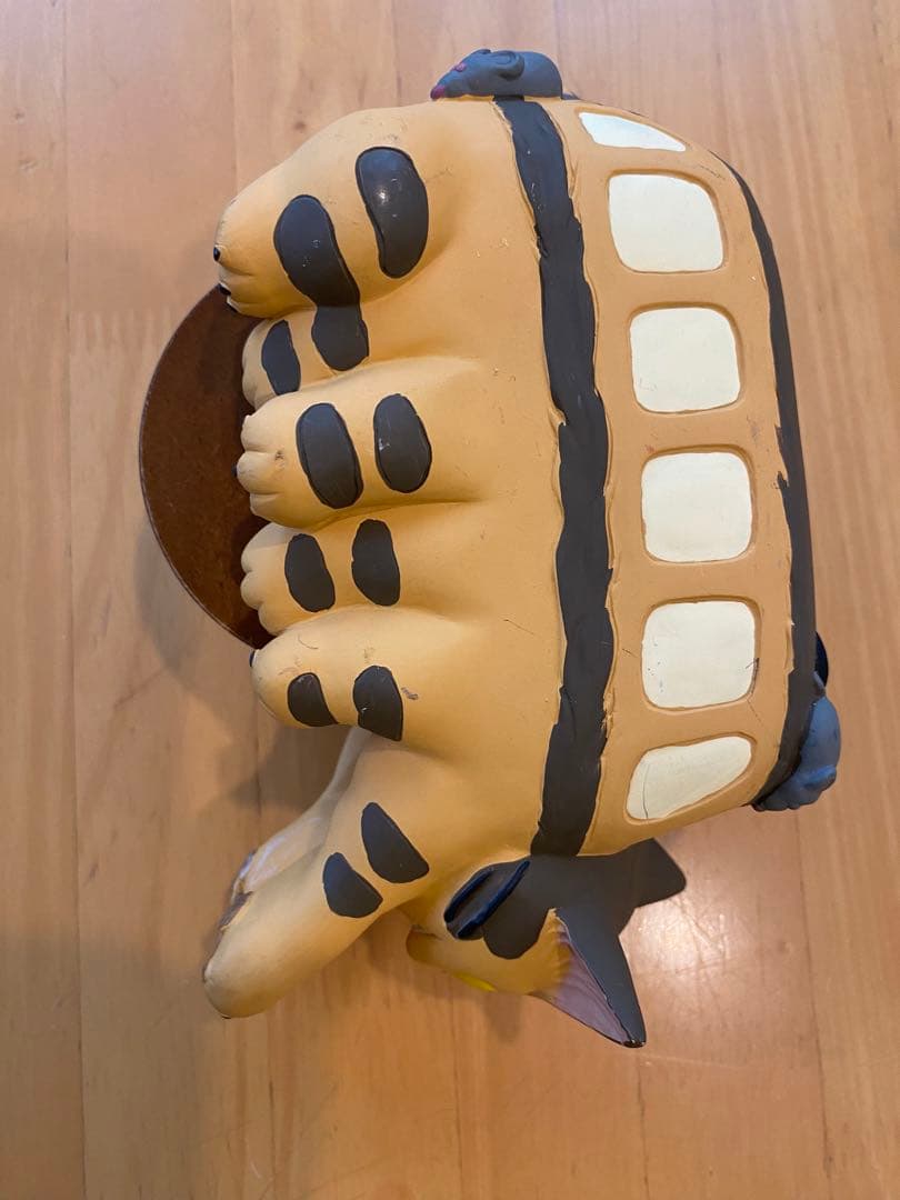 ネコバス　テープカッター台