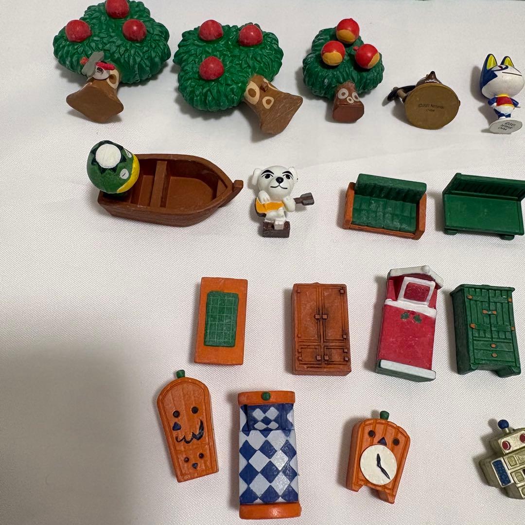 どうぶつの森　フィギュア　森をつくろう　どうぶつの森　e+ 当時物