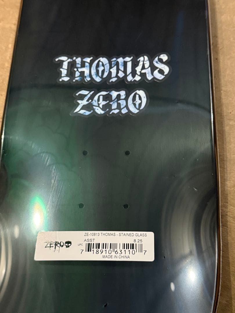 ゼロ ZERO THOMAS 8.25 デッキテープ 他多数サービス付属
