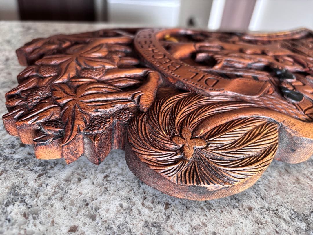 【木彫•彫刻】 パラオ ストーリーボード（テバン工房作品「魔法のパンの木」より）