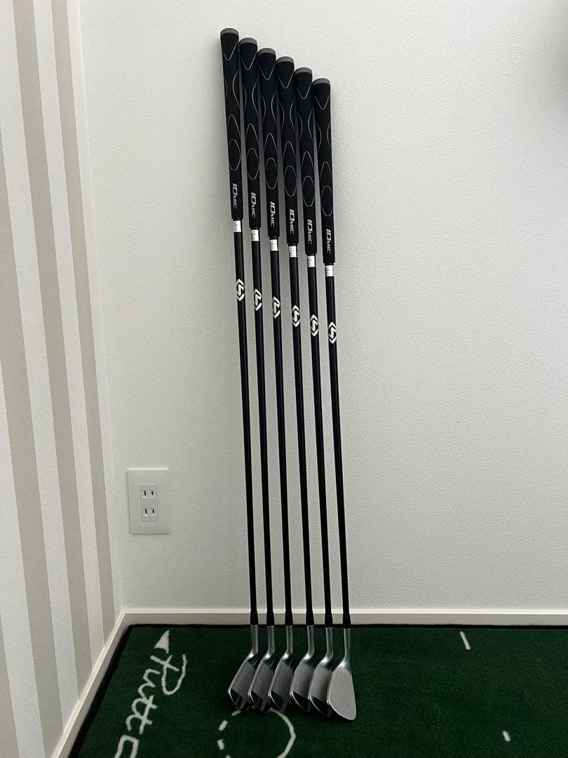 ちゃんゆー 三浦技研 KM700 GRAPHITE DESIGN