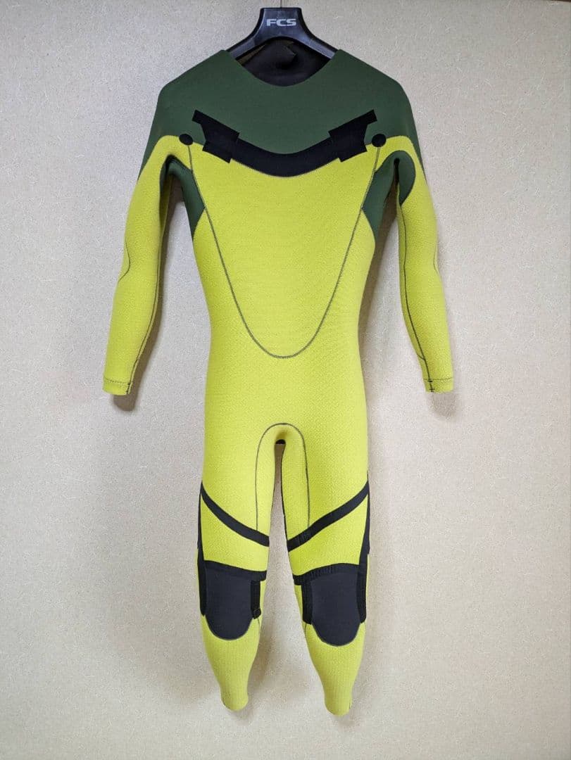 O'NEILL SUPERFREAK ドライスーツ ブラック