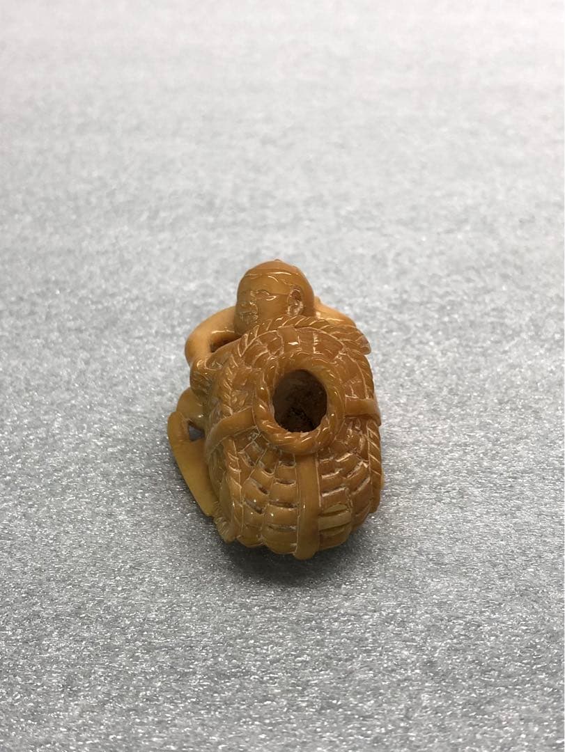 根付　時代提物　天然素材