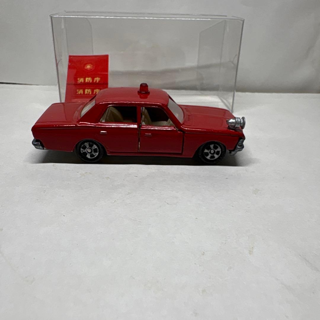 トミカ　日本製　黒箱　1Aホイール　クラウン　ファイアチーフカー