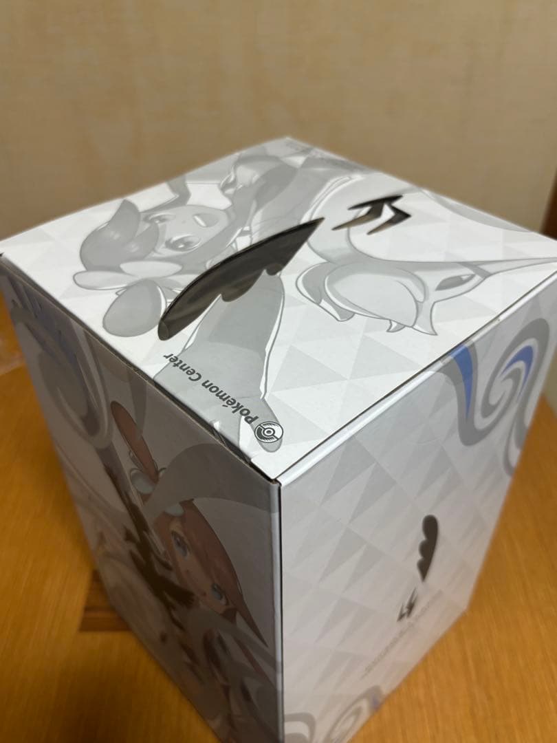 ポケモンセンター フウロとスワンナ フィギュア