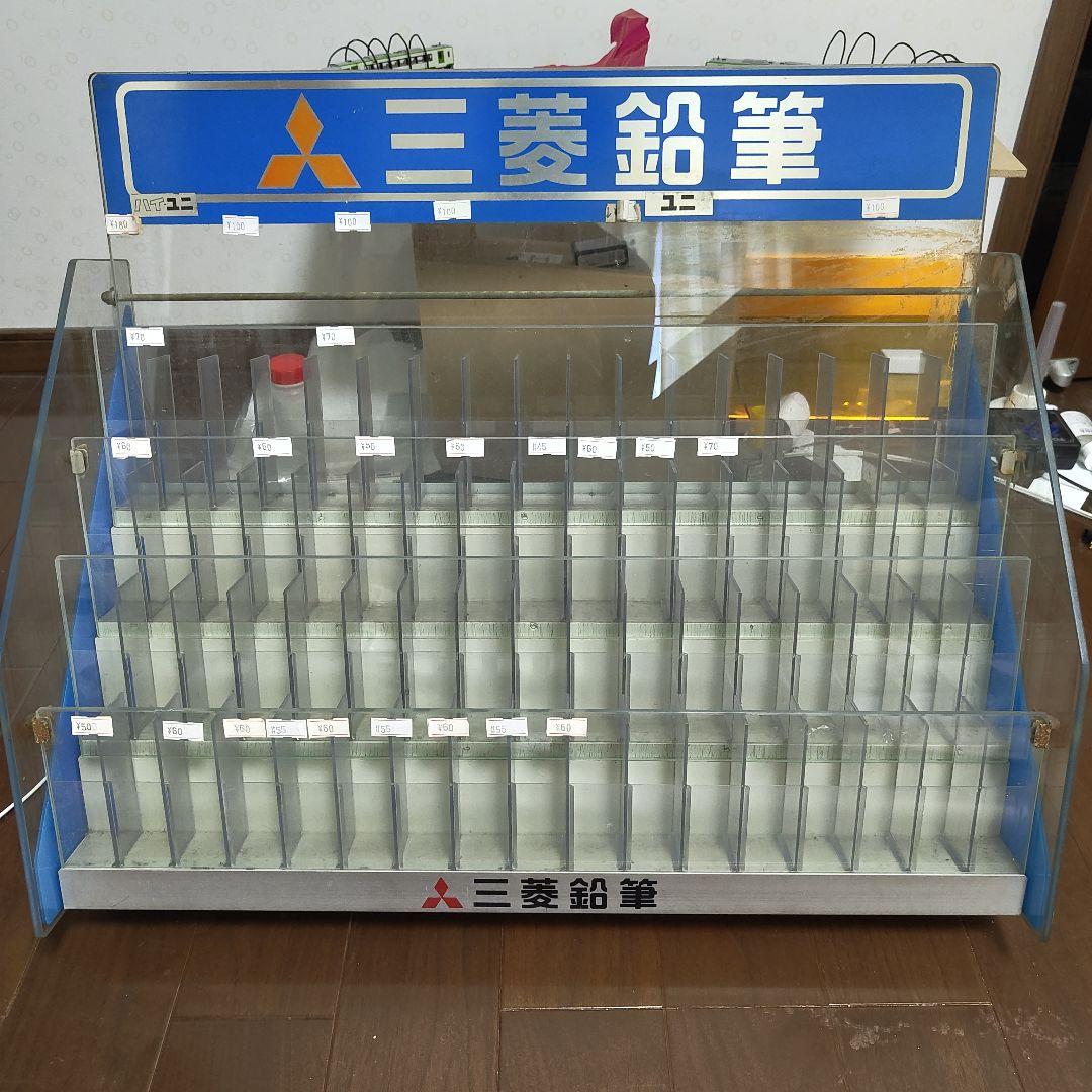 三菱鉛筆　ガラス製什器　(清掃作業代を含む)