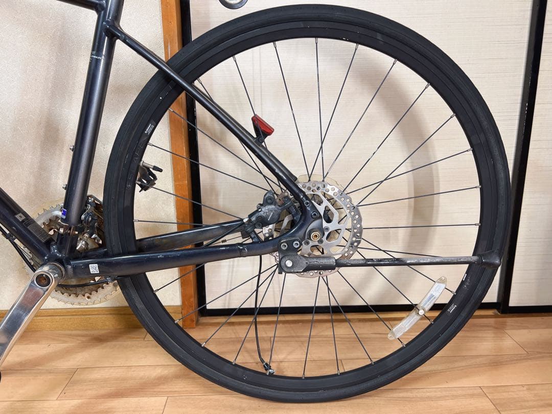 GIANT ESCAPE DISC クロスバイク　ジャイアント