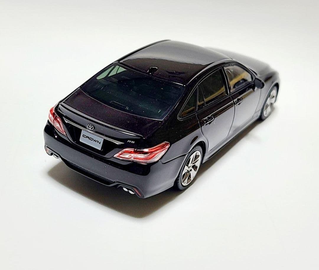 トヨタ 220系クラウン RSアドバンス 夜霞(ヨガスミ) カラーサンプル