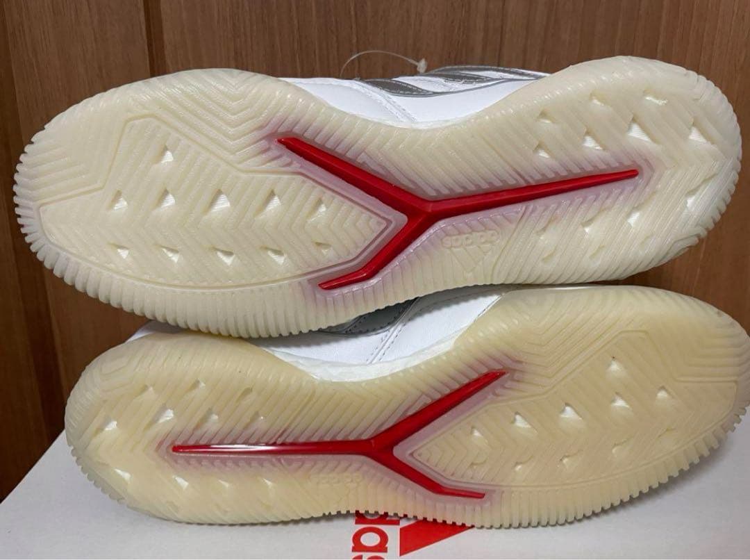 新品 24.5cm アディダス プレデター プレシジョン TR