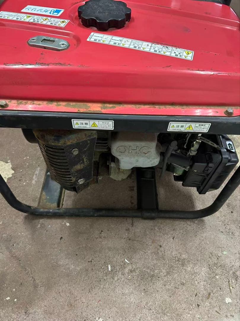 新ダイワ shindaiwa EGR2600 発電機　(B859)