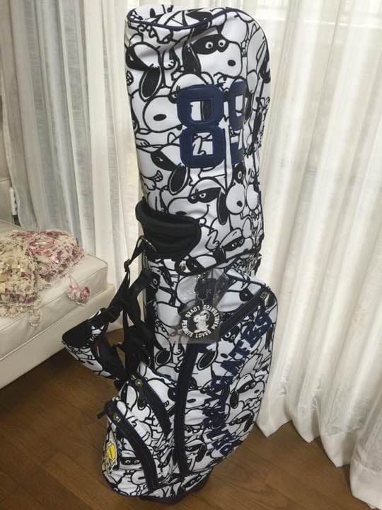 パーリーゲイツ   スヌーピーキャディーバック❤️