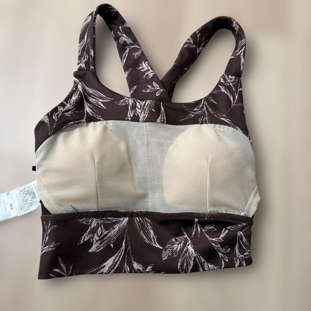 emmi yoga ボタニカル柄 ヨガウェア 上下セット ブラウン