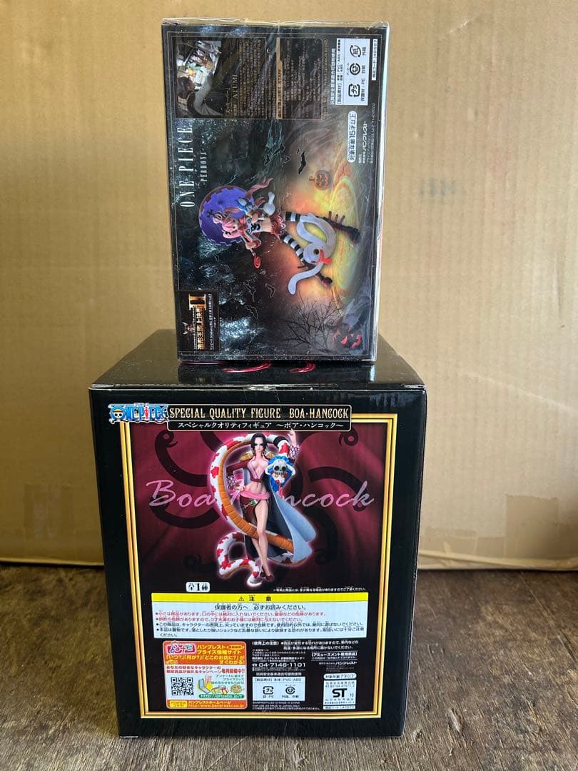 ワンピース ボア・ハンコック ペローナフィギュアセット 新品未開封